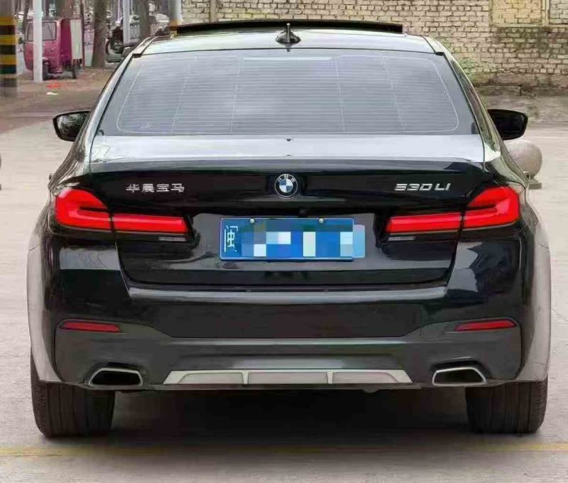 泉州23年宝马5系9
