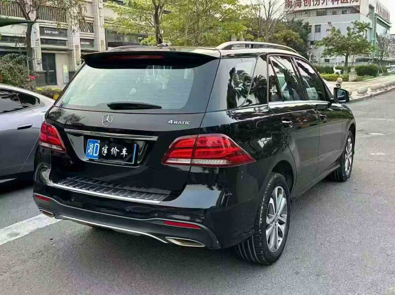 江门15年奔驰GLE9