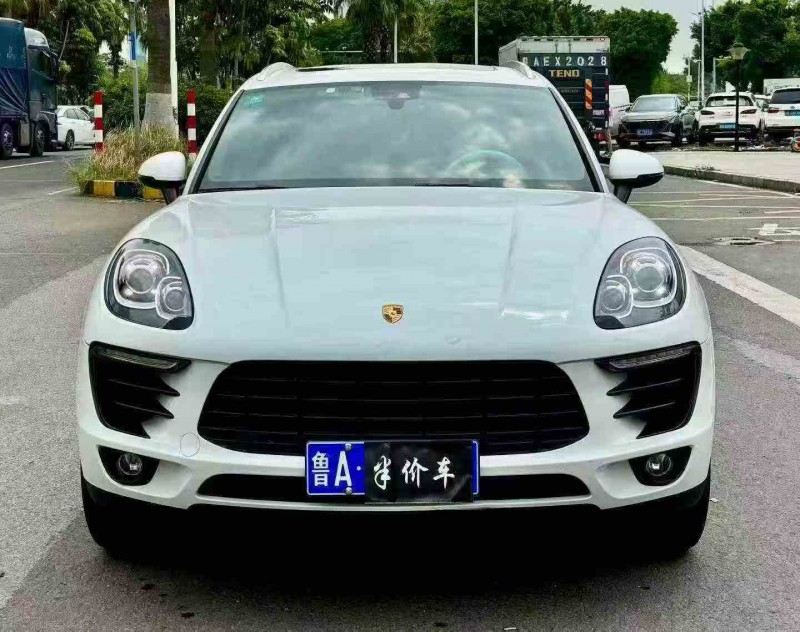 茂名18年保时捷Macan1