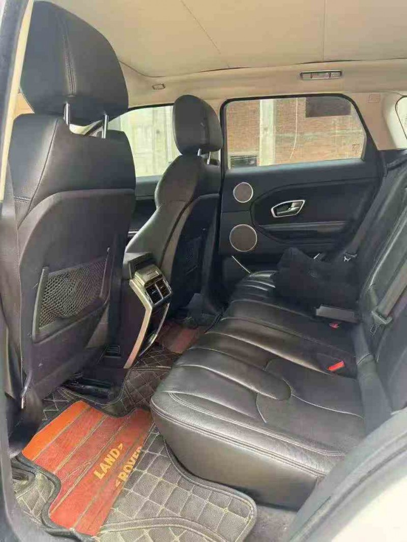 桂林16年路虎极光4