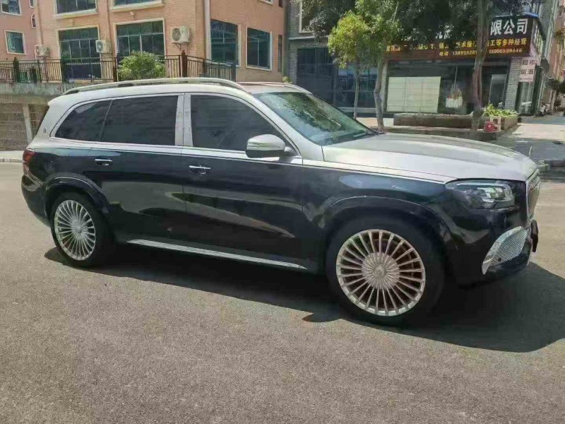 贵阳21年奔驰GLS5