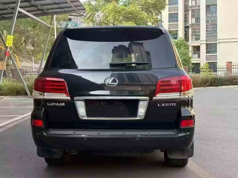 自贡13年雷克萨斯RX3