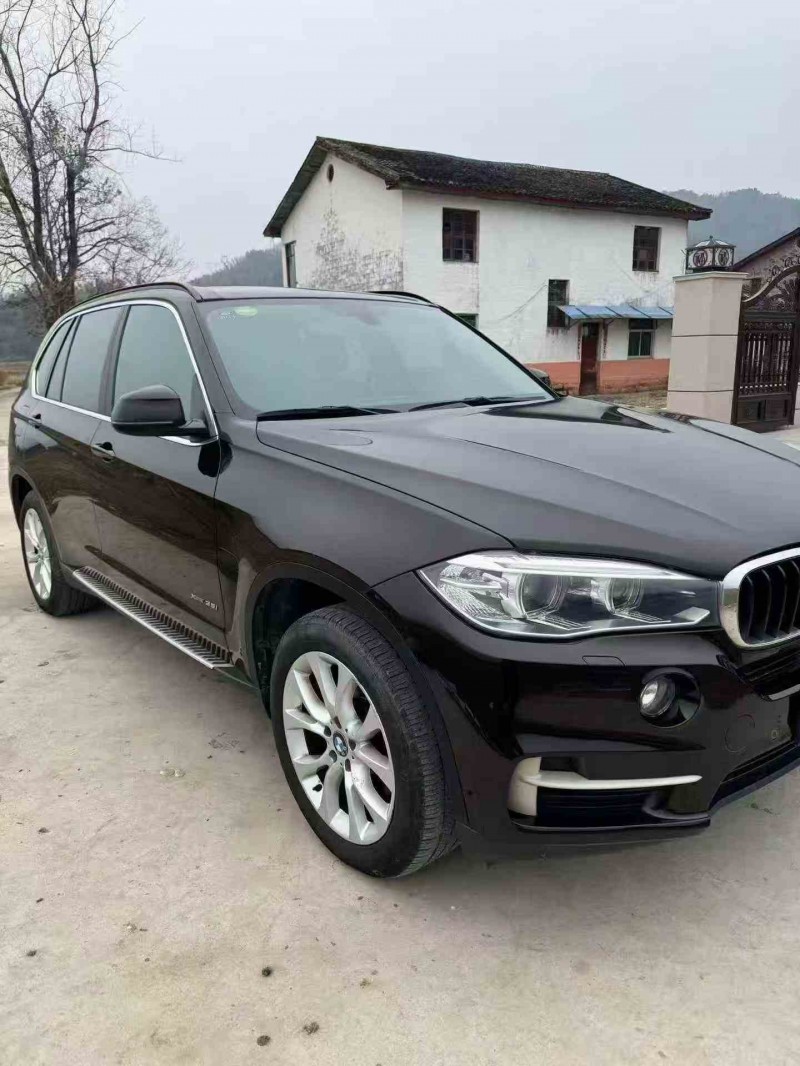 常州16年宝马X59