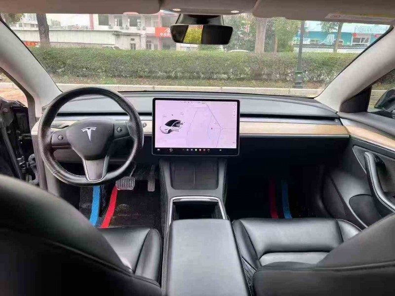 深圳21年特斯拉MODEL 37