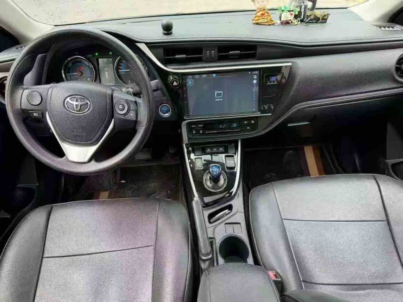 湛江18年丰田雷凌5