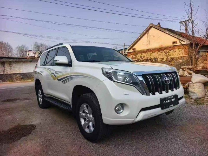 潍坊17年丰田普拉多2