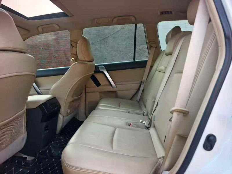 潍坊17年丰田普拉多6