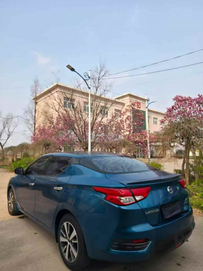 潍坊16年日产蓝鸟7