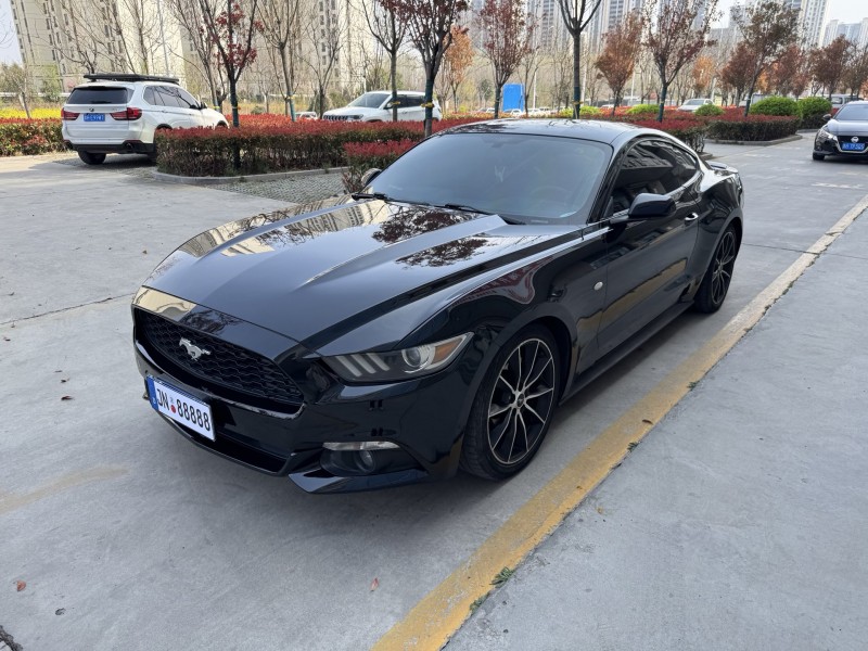 济宁15年福特野马2