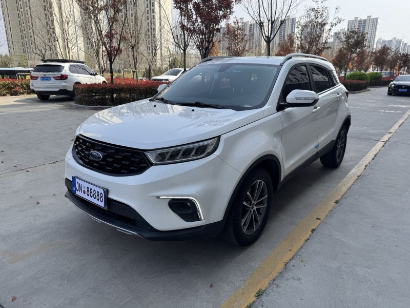 济宁20年福特领界2