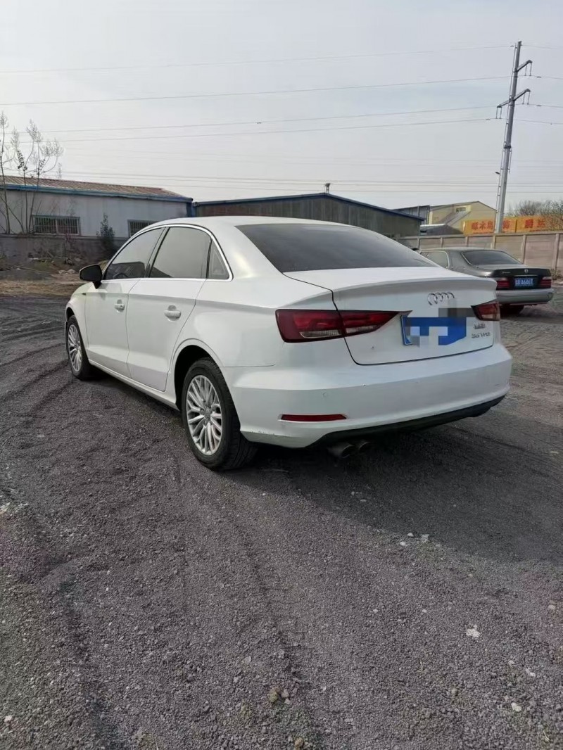 青岛15年奥迪A37