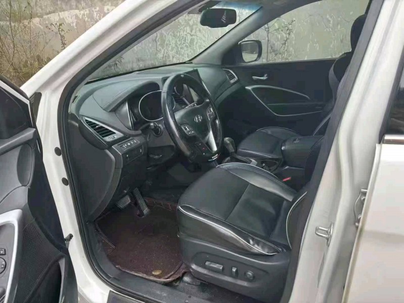 襄阳18年现代新胜达6