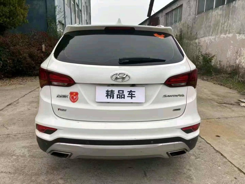 襄阳18年现代新胜达8