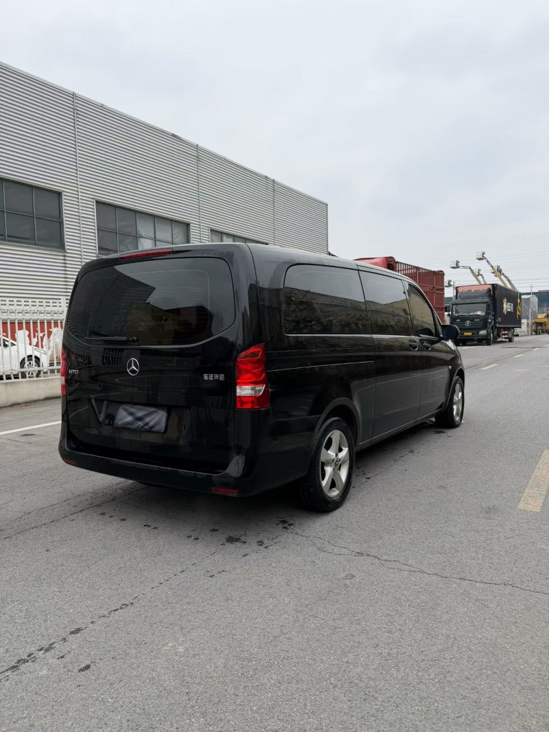 宿迁20年奔驰威霆8