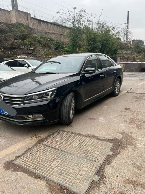 贵阳17年大众帕萨特2