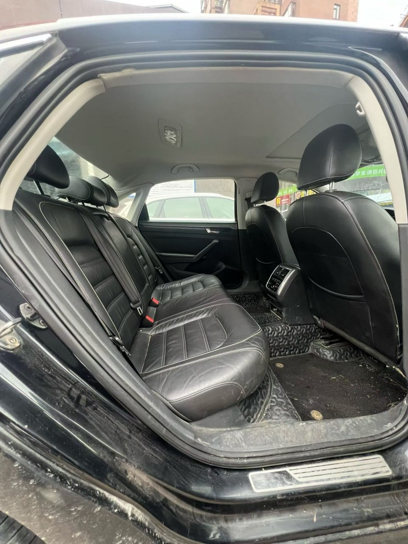 贵阳17年大众帕萨特4