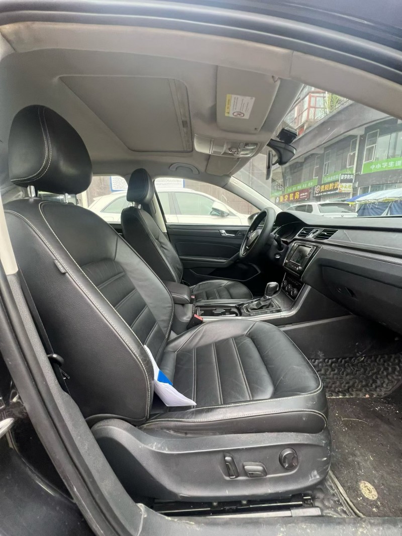 贵阳17年大众帕萨特6