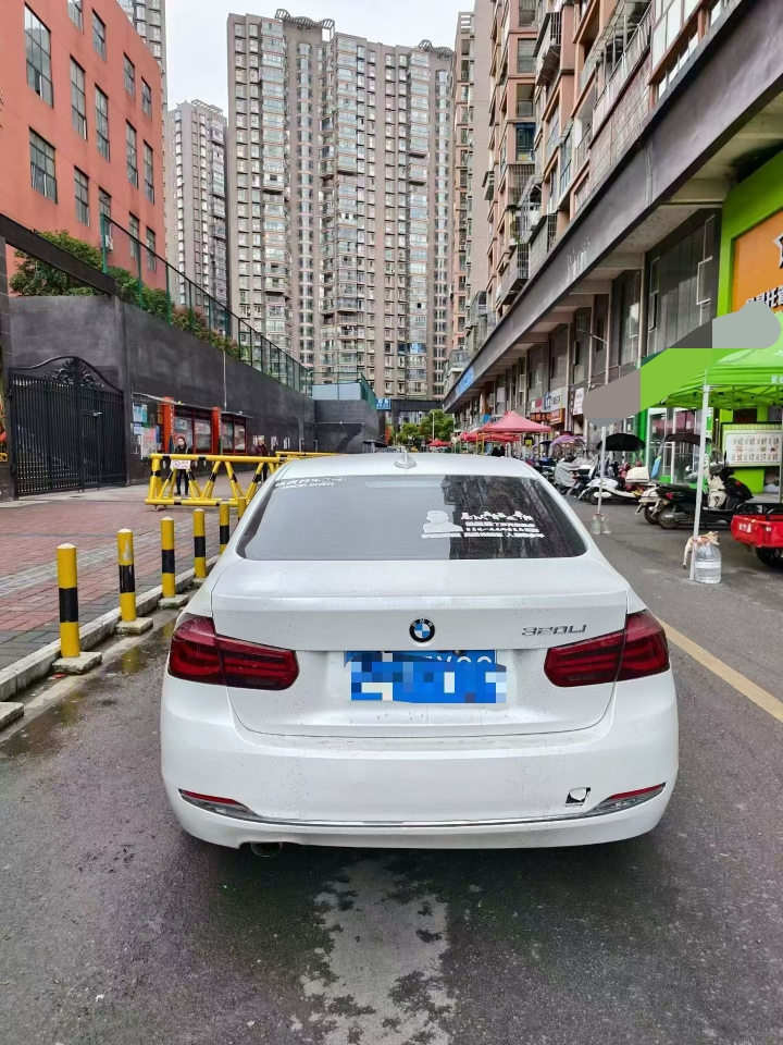 贵阳16年宝马3系9