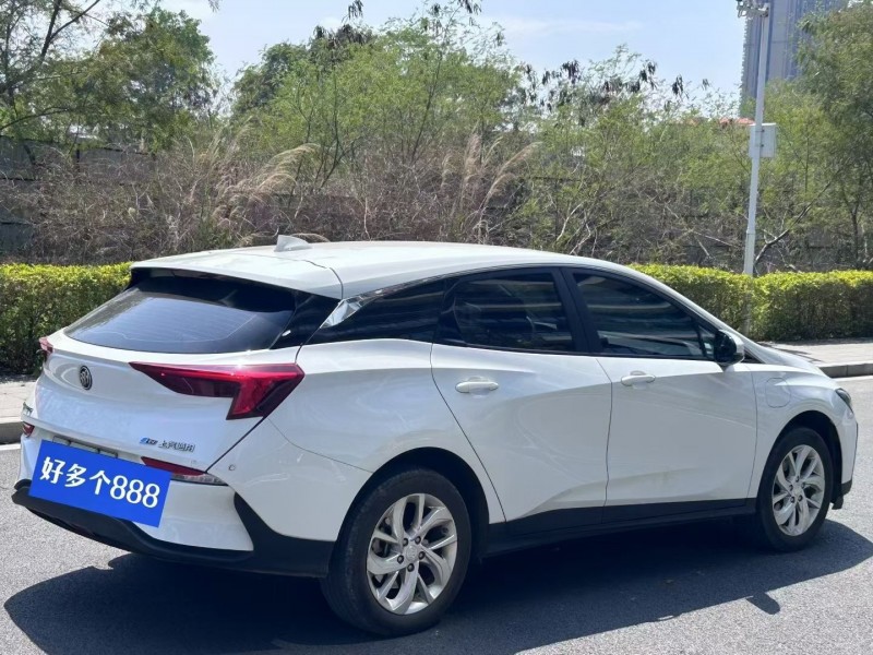 东莞24年别克微蓝7