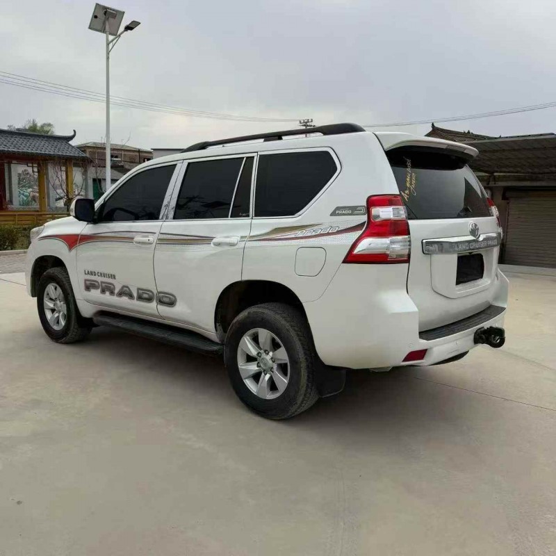 东营14年丰田普拉多7