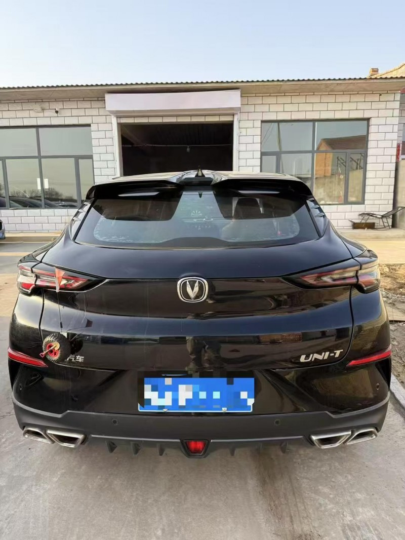 呼和浩特20年长安汽车UNI8