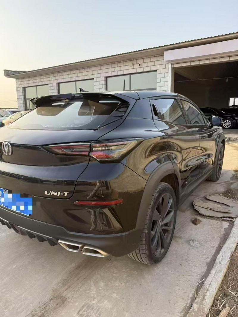 呼和浩特20年长安汽车UNI9