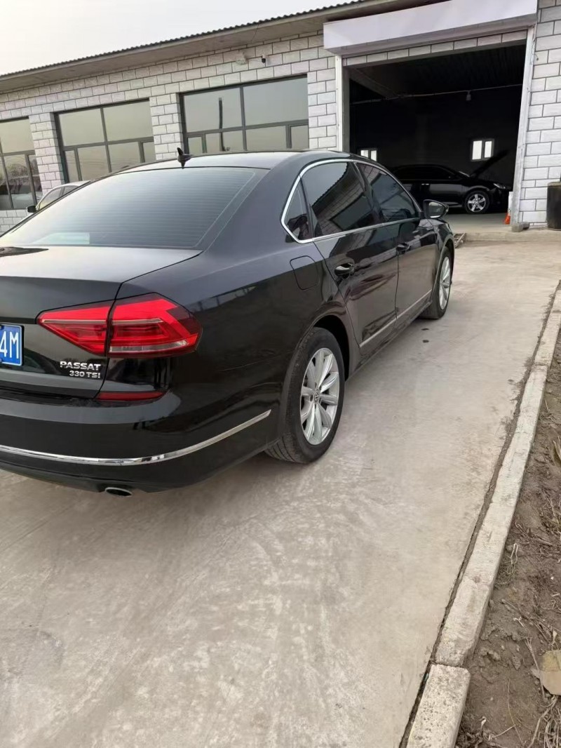 呼和浩特19年大众帕萨特9