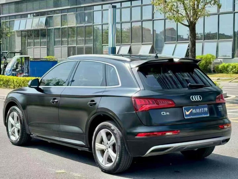 东莞19年奥迪Q57