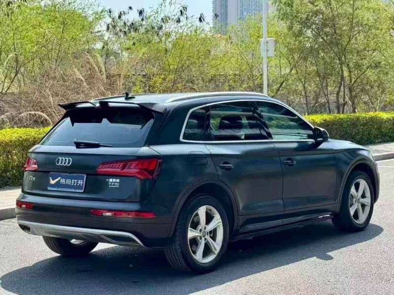 东莞19年奥迪Q58