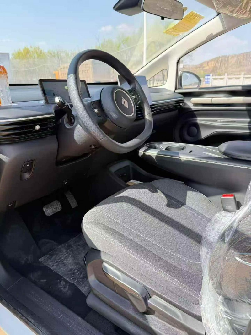 金昌24年宝骏云朵4