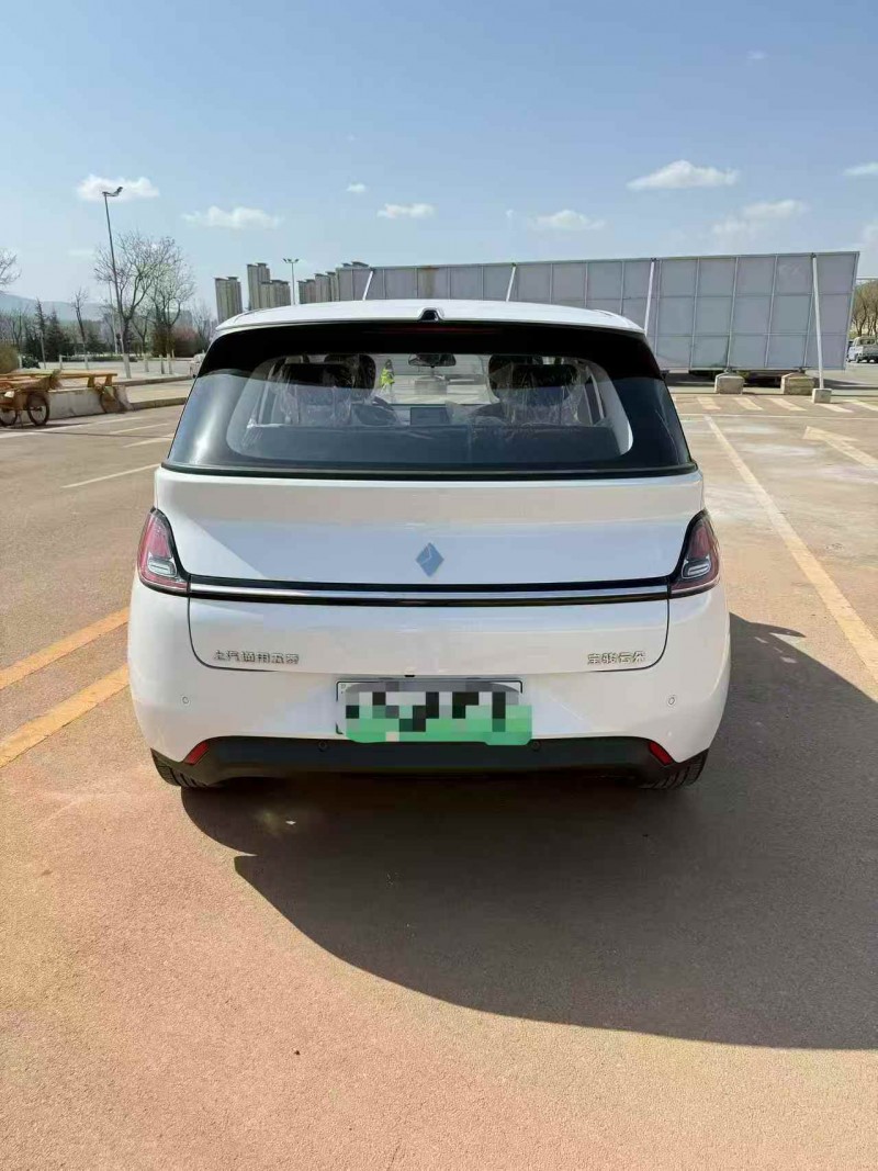 金昌24年宝骏云朵9