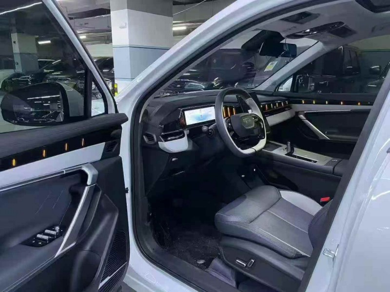 徐州24年吉利博越3