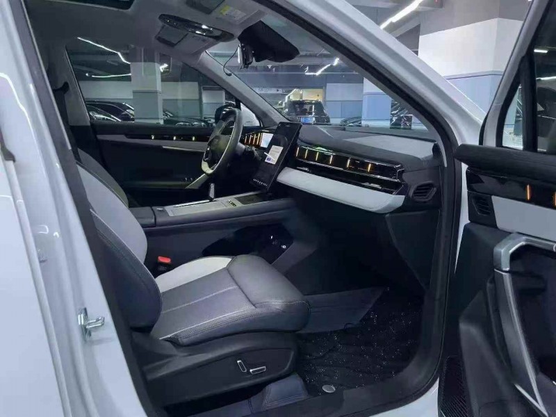 徐州24年吉利博越8