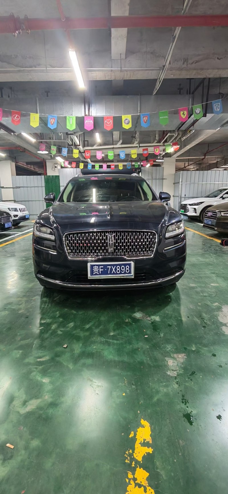 贵阳21年林肯航海家1