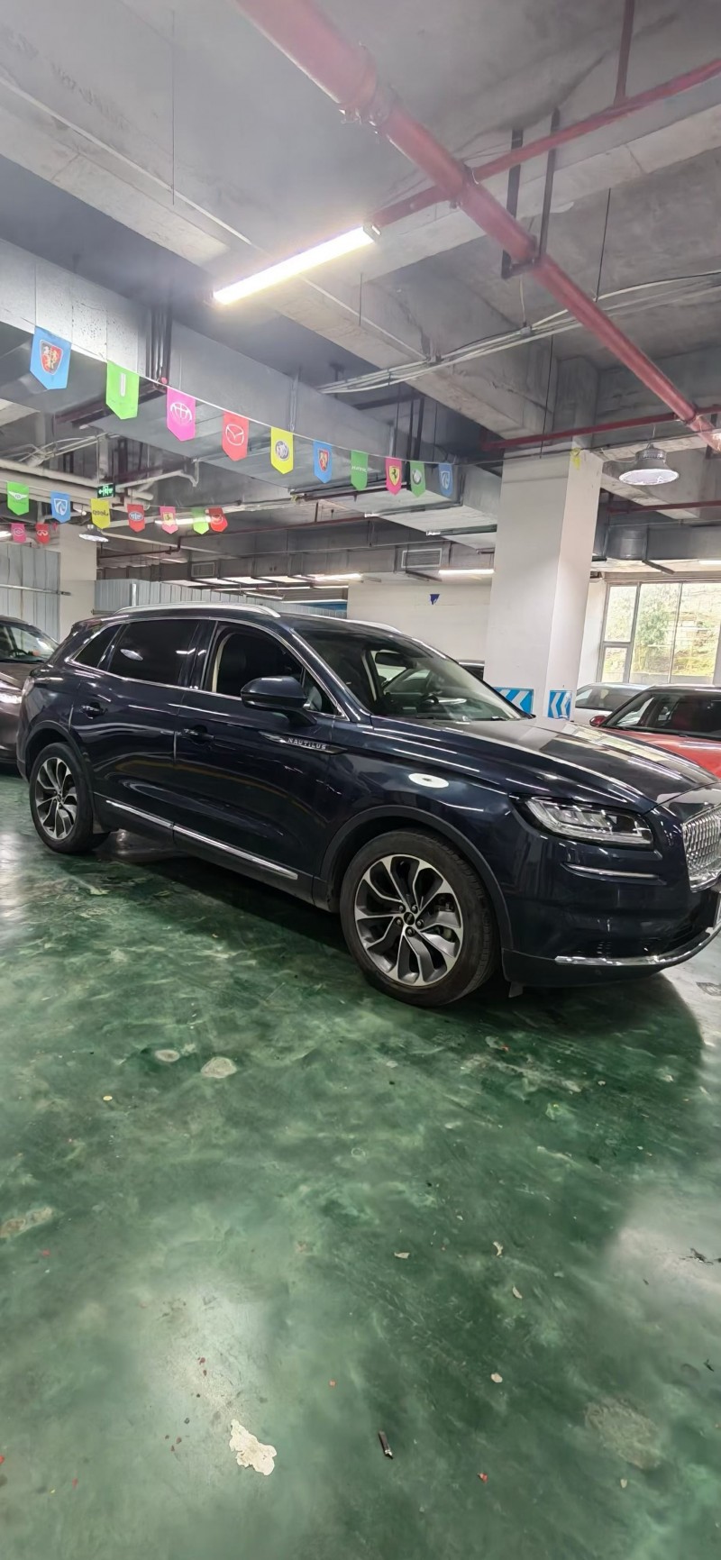 贵阳21年林肯航海家5