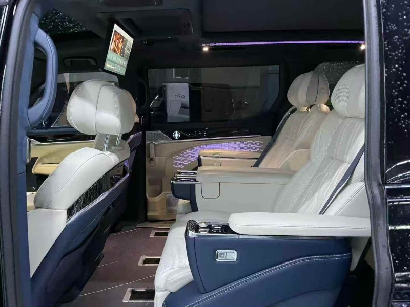 广州24年极氪汽车0097