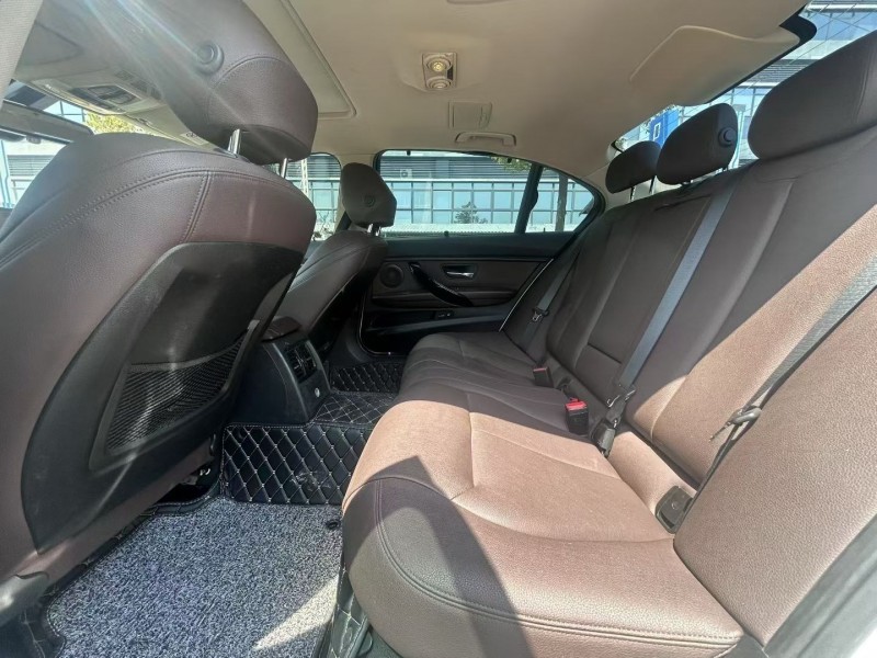 东莞19年宝马3系4