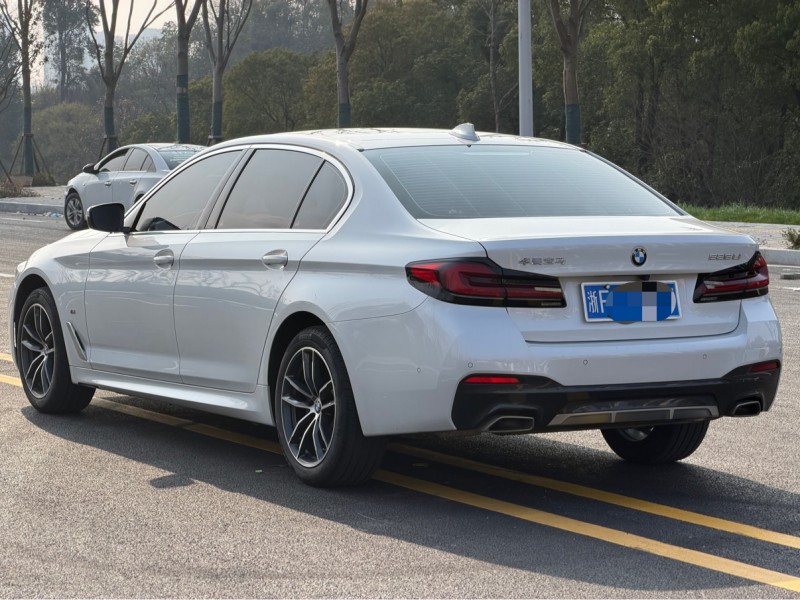 岳阳22年宝马5系5