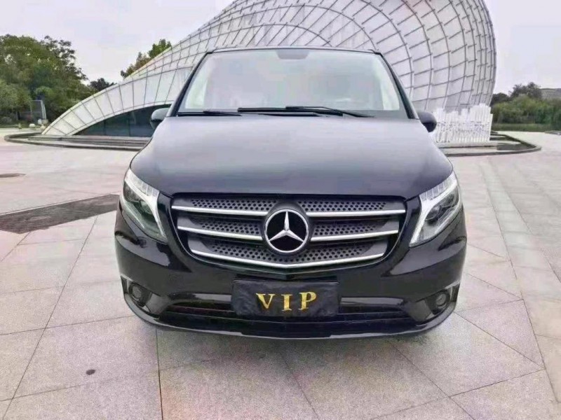 襄阳19年奔驰威霆1