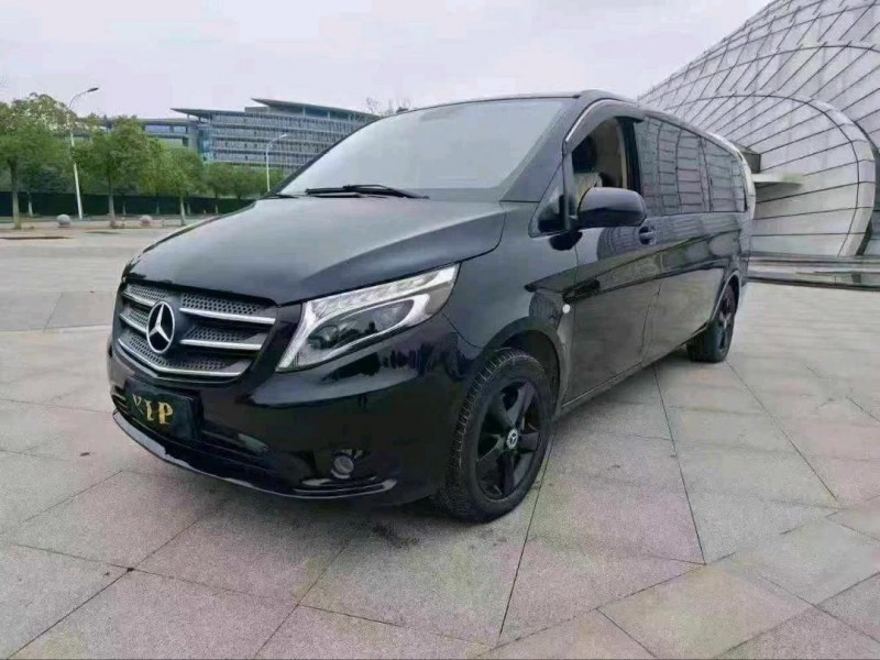 襄阳19年奔驰威霆2