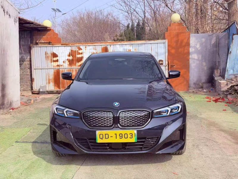 青岛25年宝马I31