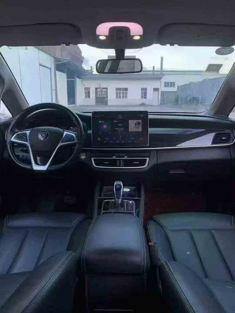 厦门19年比亚迪宋MAX4