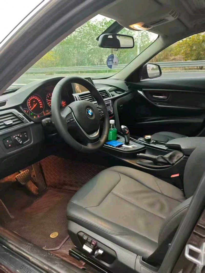 广州16年宝马3系6