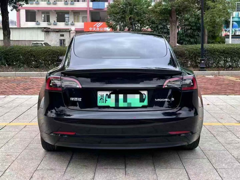 珠海21年特斯拉MODEL 38