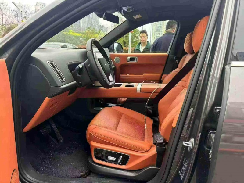 重庆25年理想L76