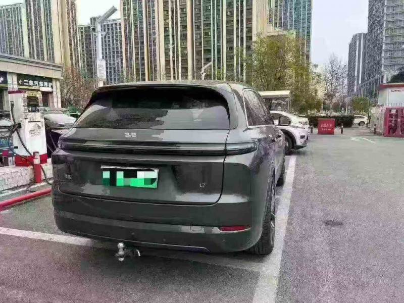 重庆25年理想L78