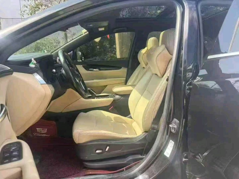 宜昌16年凯迪拉克XT56