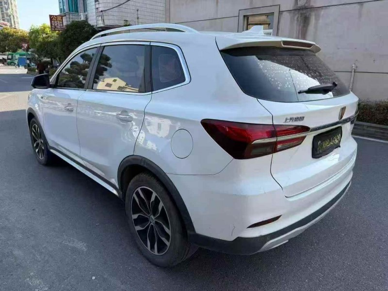 绍兴18年荣威RX58