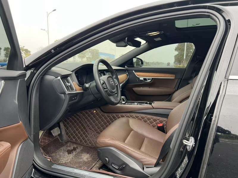 盐城23年沃尔沃S904