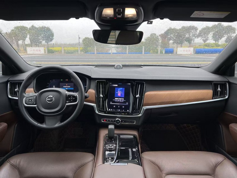 盐城23年沃尔沃S907